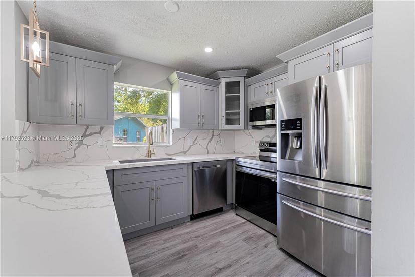 Picture of 1508 NW 7Th Ter, Pompano Beach FL 33060