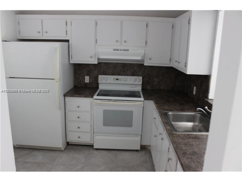 Picture of 11905 NE 2Nd Ave # C206, North Miami FL 33161