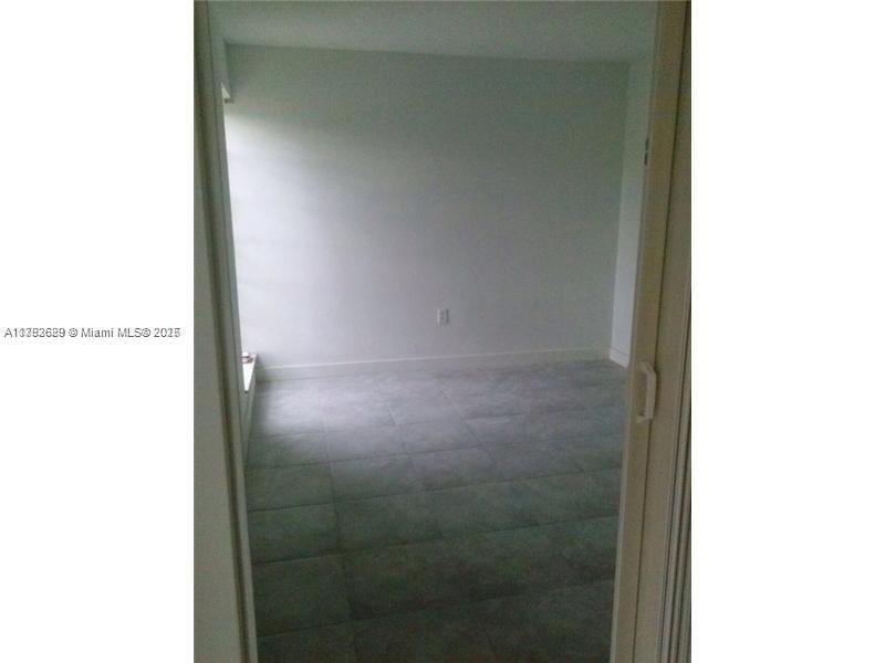 Picture of 11905 NE 2Nd Ave # C206, North Miami FL 33161