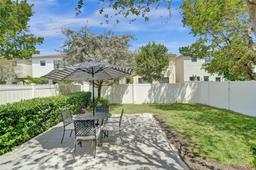 Picture of 795 NE 191St St, Miami, FL 33179