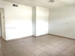Picture of 15669 SW 73Rd Circle Ter # 45, Miami, FL 33193