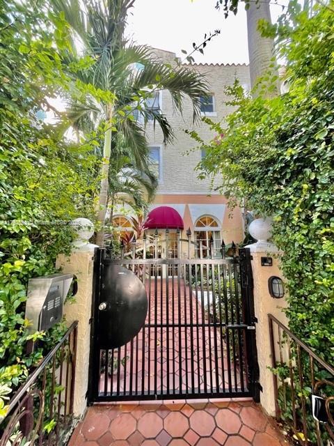 Picture of 747 Michigan Ave # 101, Miami Beach FL 33139