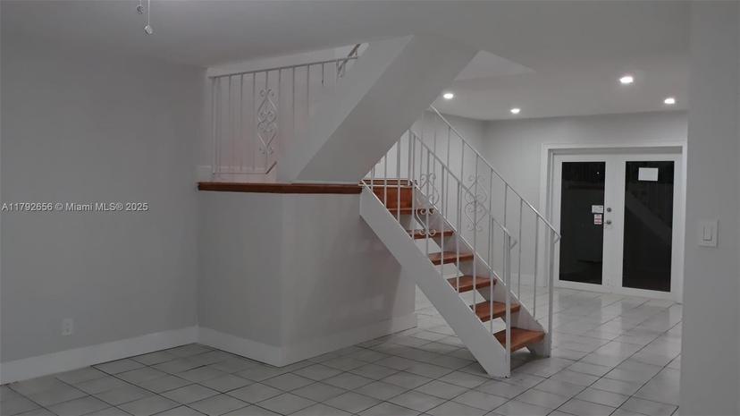Picture of 22304 SW 103Rd Ct, Cutler Bay FL 33190
