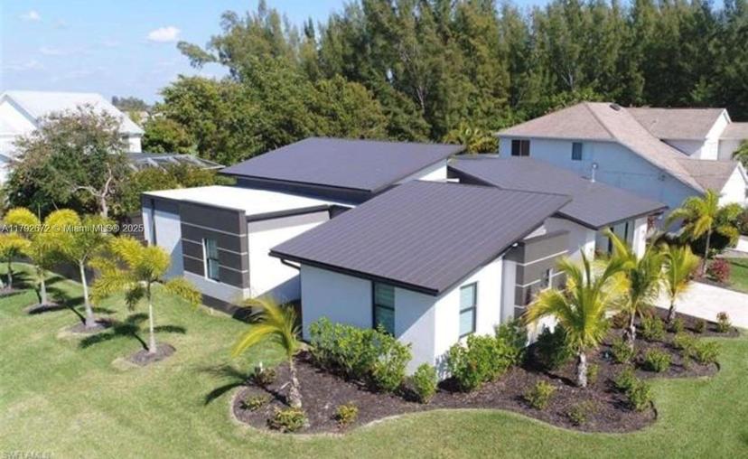 Picture of 3823 SW 3Rd St, Cape Coral FL 33991