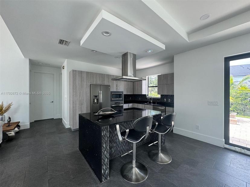 Picture of 3823 SW 3Rd St, Cape Coral FL 33991