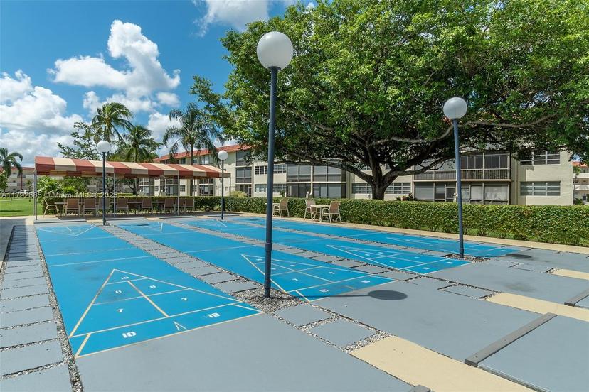 Picture of 9720 S Hollybrook Lake Dr, Pembroke Pines FL 33025