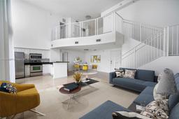 Picture of 1 Glen Royal Pkwy # 1610, Miami, FL 33125