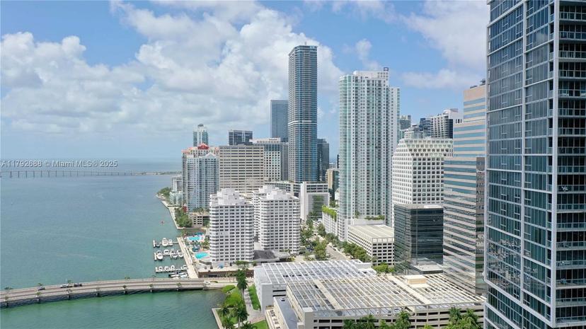 Picture of 475 Brickell Ave # 5007, Miami FL 33131