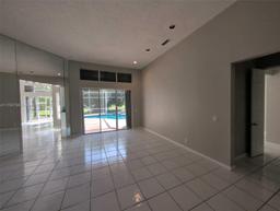 Picture of 1081 SW 156Th Ave, Pembroke Pines, FL 33027