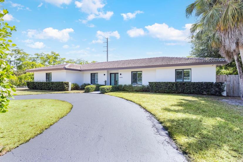 Picture of 14405 SW 84Th Ct, Palmetto Bay FL 33158