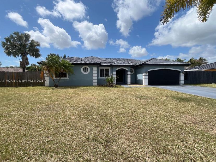 Picture of 12846 SW 211Th Ter, Miami FL 33177
