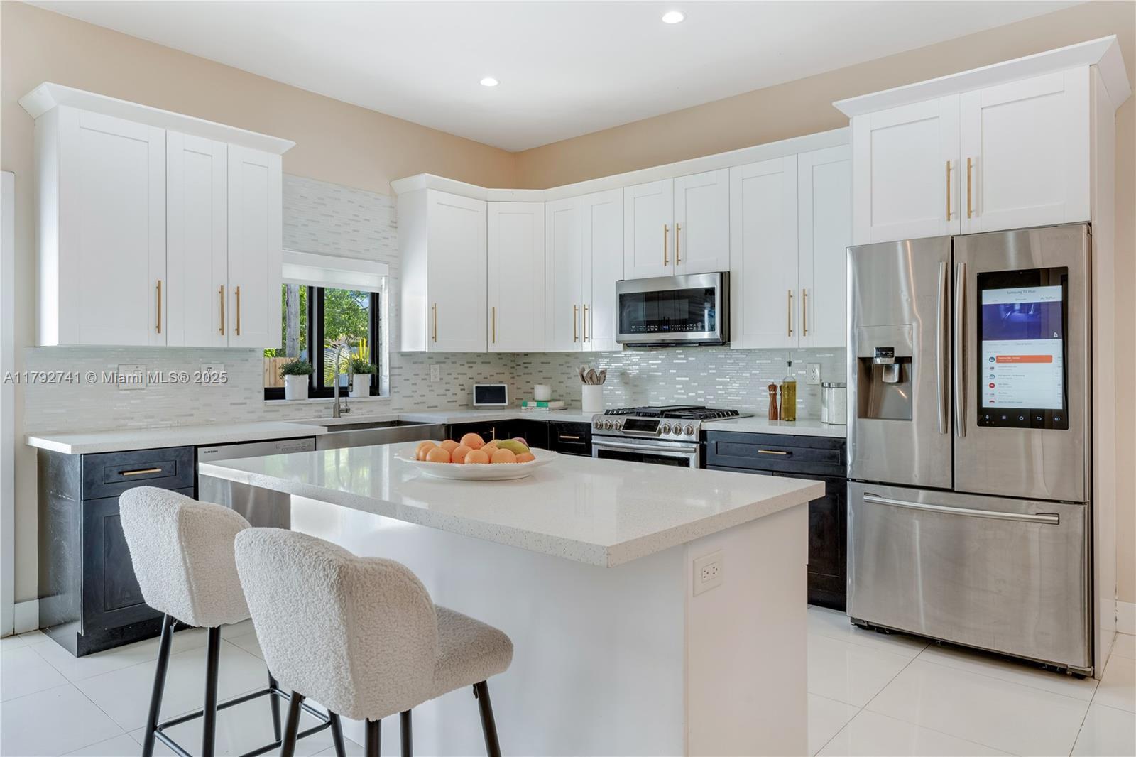 Picture of 6470 SW 33Rd Street, Miami, FL 33155