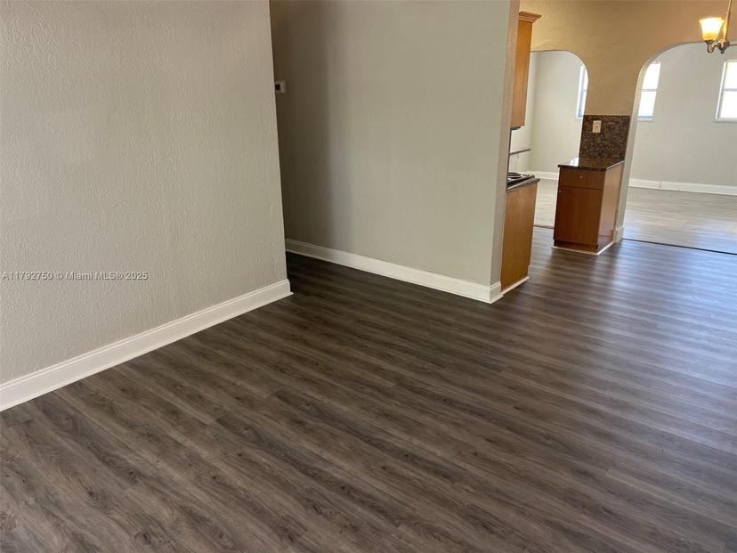 Picture of 1840 NW 184Th St, Miami Gardens FL 33056