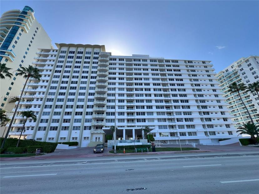 Picture of 5005 Collins Ave # 214, Miami Beach FL 33140