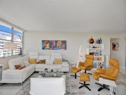 Picture of 18011 Biscayne Blvd # 1904, Aventura, FL 33160