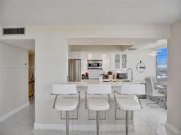Picture of 18011 Biscayne Blvd # 1904, Aventura, FL 33160