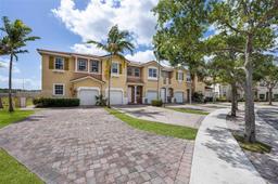 Picture of 433 NE 21St Ter, Homestead, FL 33033