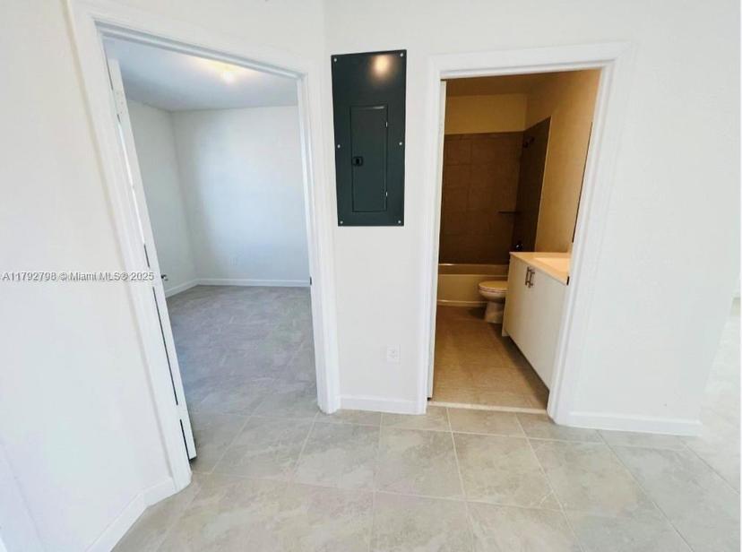 Picture of 11848 SW 247Th Ter # 11848, Homestead FL 33032