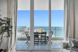 Picture of 801 Brickell Key Blvd # 3105, Miami, FL 33131