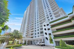 Picture of 801 Brickell Key Blvd # 3105, Miami, FL 33131