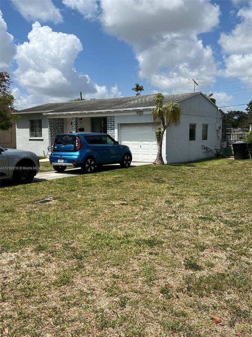 Picture of 288 Pocatella St, Miami Springs FL 33166