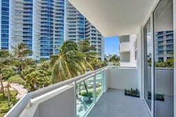 Picture of 3001 S Ocean Dr, Hollywood, FL 33019