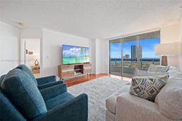 Picture of 19101 NE 36Th Ct # 2509, Aventura, FL 33180