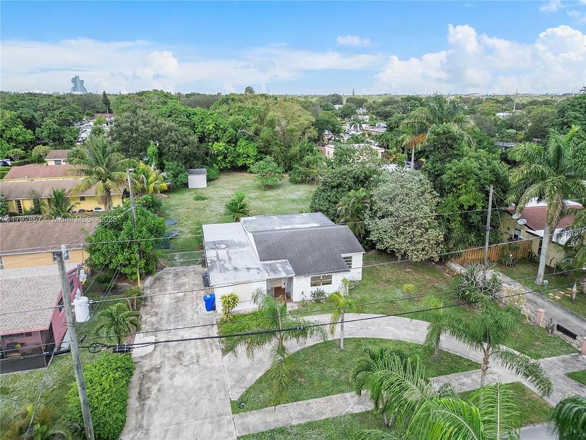 Picture of 5709 Mckinley St, Hollywood FL 33021