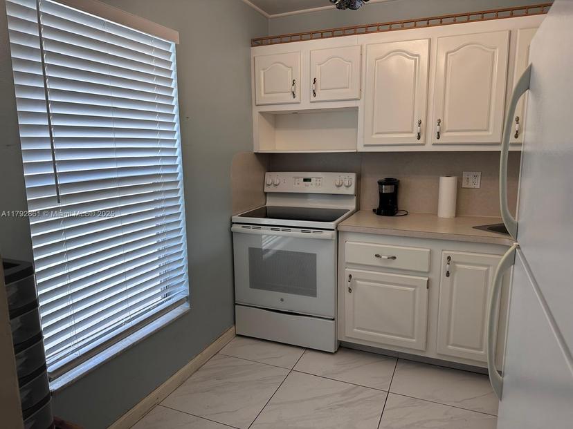 Picture of 6021 NW 61St Ave # 208, Tamarac FL 33319