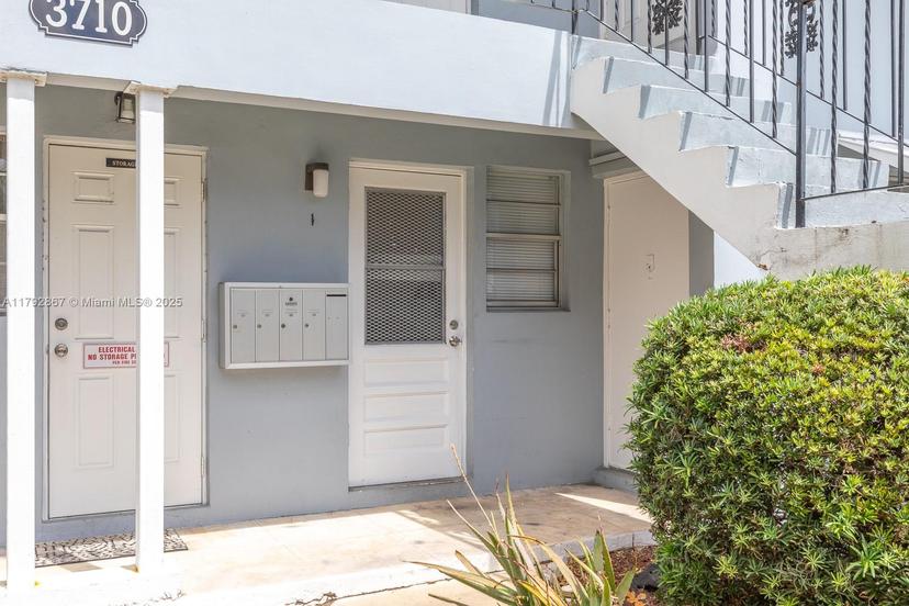 Picture of 3710 Harrison St # 1, Hollywood FL 33021
