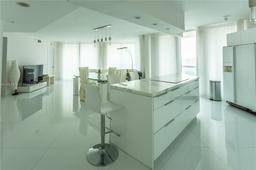 Picture of 3370 Hidden Bay Dr # 3109, Aventura, FL 33180