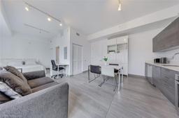 Picture of 151 SE 1St St # 1706, Miami, FL 33131