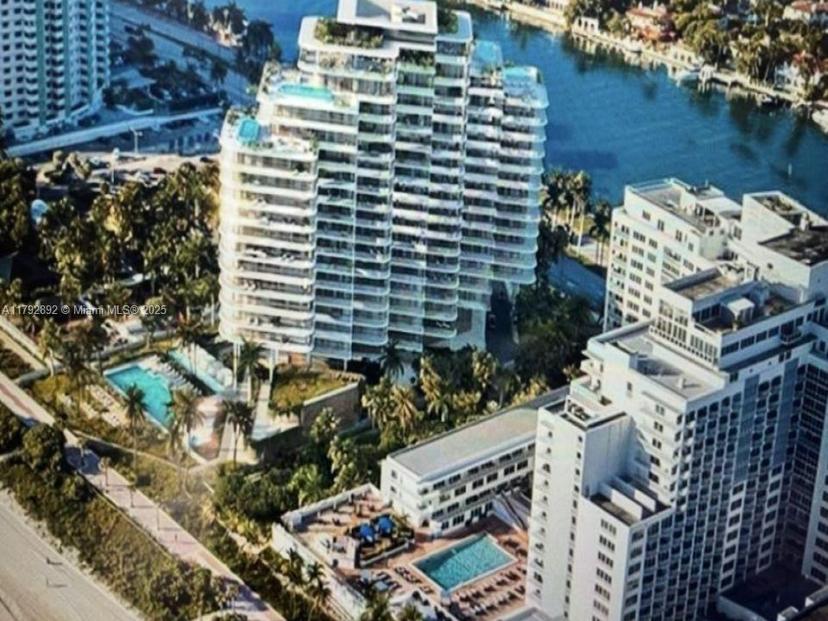 Picture of 5401 Collins Ave # 614, Miami Beach FL 33140