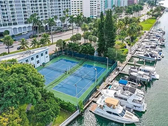 Picture of 5401 Collins Ave # 614, Miami Beach FL 33140