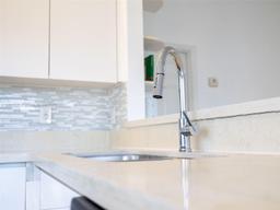 Picture of 1225 Seagrape Cir, Weston, FL 33326