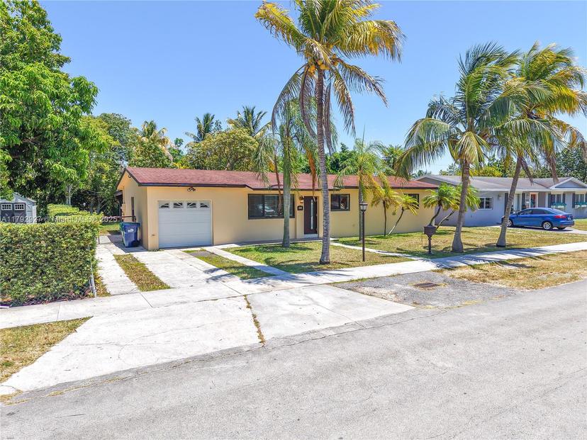 Picture of 4515 SW 83Rd Ave, Miami FL 33155