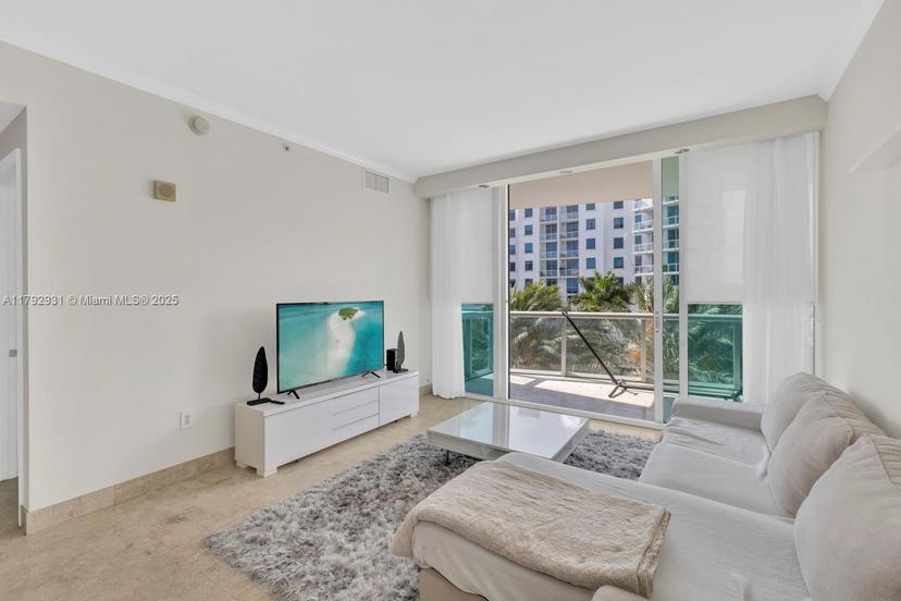 Picture of 3131 NE 188Th St # 510, Aventura FL 33180