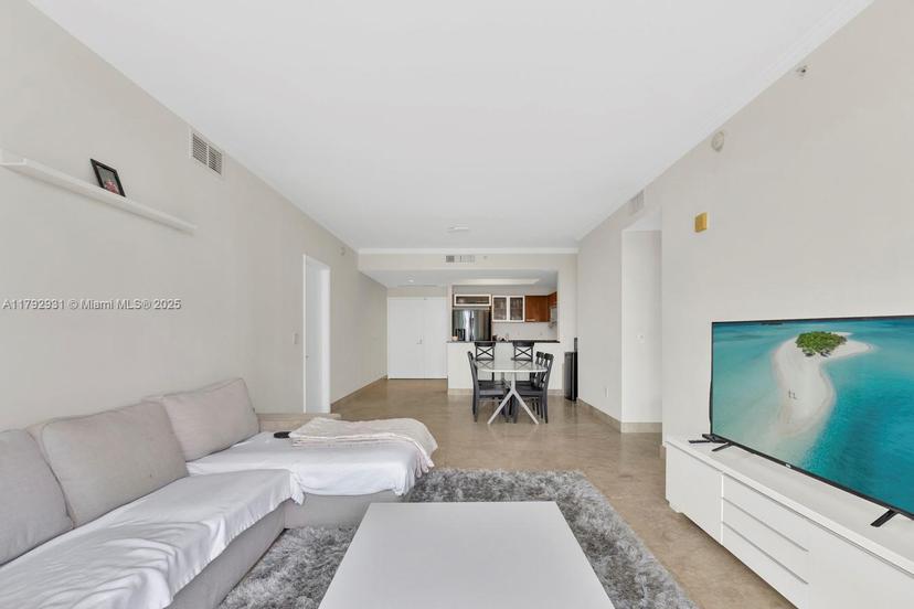 Picture of 3131 NE 188Th St # 510, Aventura FL 33180