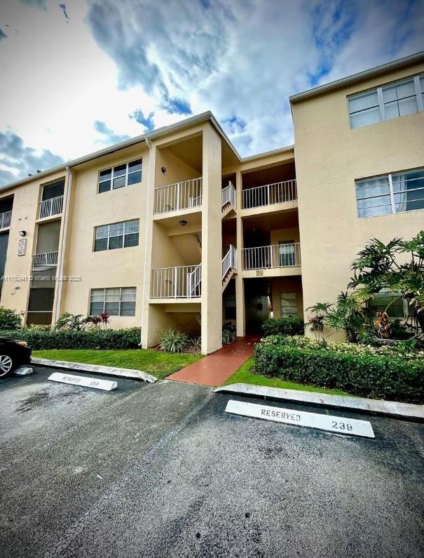 Picture of 15320 SW 106Th Ter # 1108, Miami FL 33196