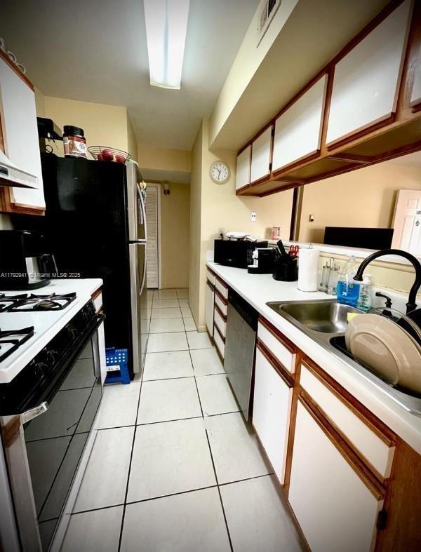 Picture of 15320 SW 106Th Ter # 1108, Miami FL 33196