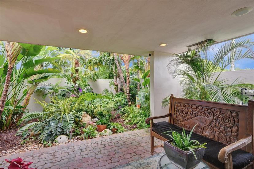 Picture of 17005 SW 80Th Ct, Palmetto Bay FL 33157