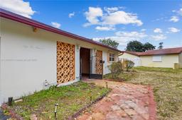 Picture of 5200 SW 3Rd St, Plantation, FL 33317