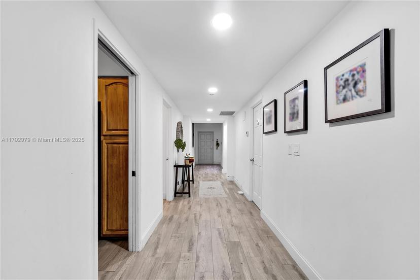 Picture of 121 Crandon Blvd # 256, Key Biscayne FL 33149