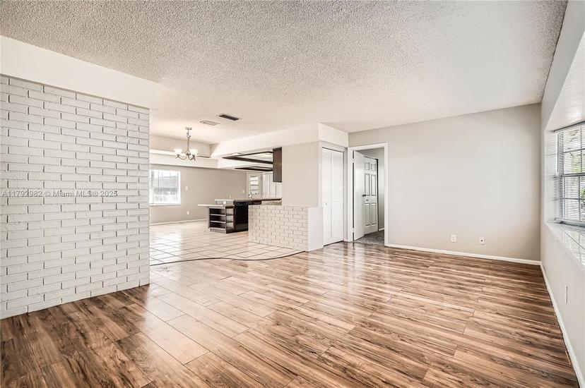 Picture of 4109 NW 79Th Ave, Coral Springs FL 33065
