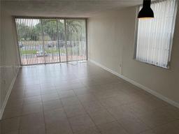 Picture of 13120 SW 92Nd Ave # 222, Miami, FL 33176