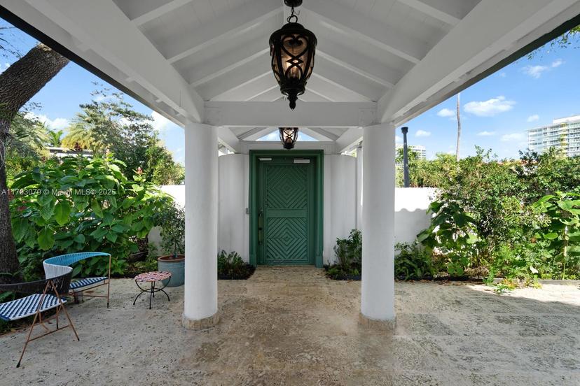 Picture of 3026 Flamingo Dr, Miami Beach FL 33140