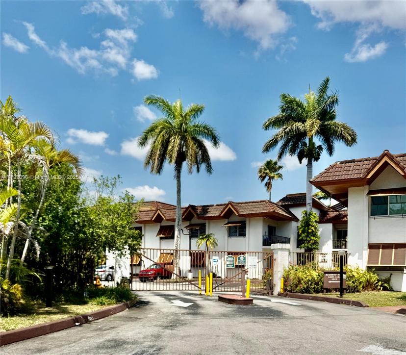 Picture of 9352 SW 77Th Ave # H3, Miami FL 33156