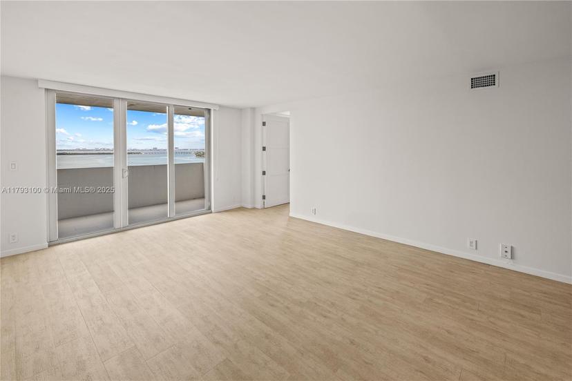 Picture of 5 Island Avenue # 15A, Miami Beach FL 33139
