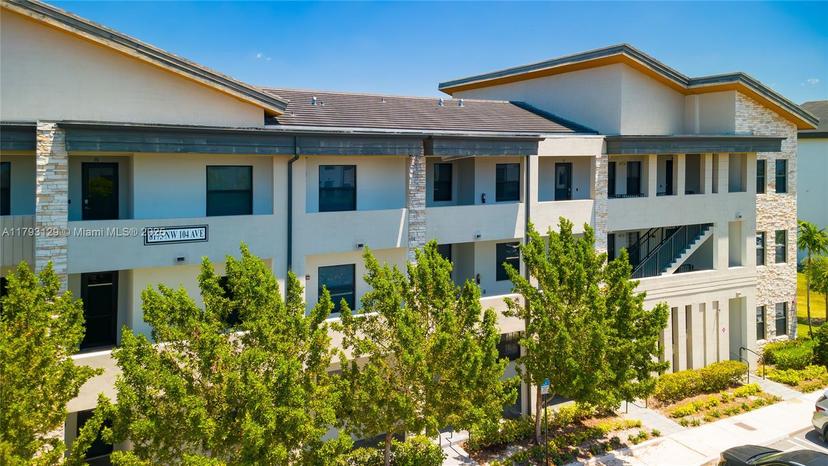 Picture of 8175 NW 104Th Ave # 25, Doral FL 33178