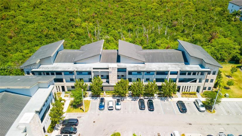 Picture of 8175 NW 104Th Ave # 25, Doral FL 33178